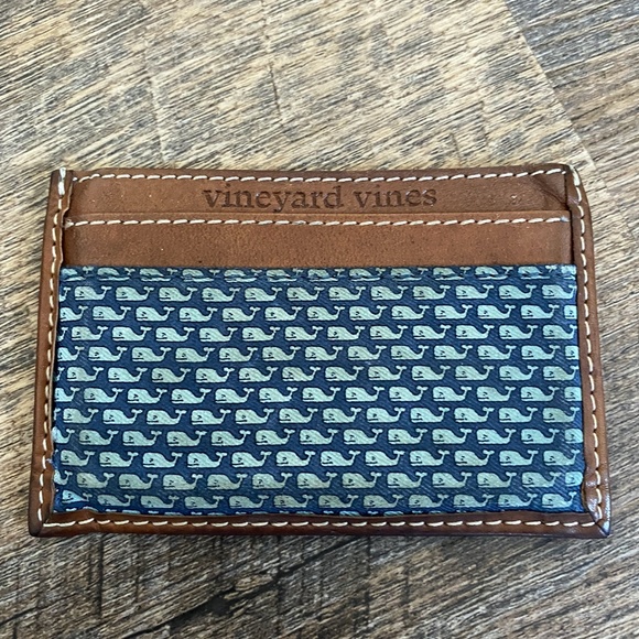 Vineyard Vines Faux leather & fabric whale wallet - Picture 2 of 3